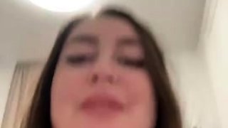 Love Chat Big Boobs Brunette Masturbating For Cam