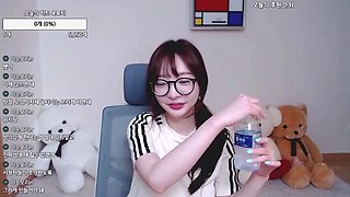 Korea Korea Pingdu Bagel BJ Paid Fan Room Kkakdu Room Telebang zggz33: Big Ass, Hardcore  Cumshot Porn