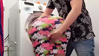 Fucking Stuck Stepmom In The Washing Machine With Crystal Lust