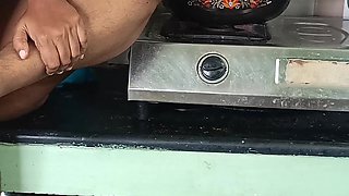 House Maid Fucking in Kitchen Slap