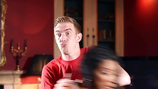 Nude To The Neighborhood With Kiki Minaj, Danny D - Brazzers