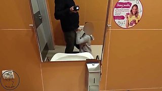 I Fuck A Young Student 18+ For Money In A Public Toilet