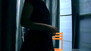 Etv  Aida strip-dance improved