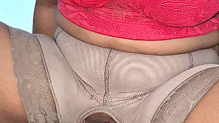 The Very Daring Girl Decided to Fuck in a Motel, Without a Condom with a Customer