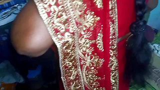 Desi beauty housewife sary changing in home