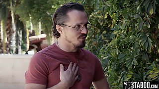 Cuddly butt Spic mommy fucks creepy stalker