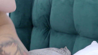 Sniffing Squirting Step Sisters