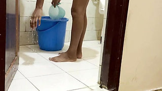 Hot sex girl perform nice blowjob and her nude bath