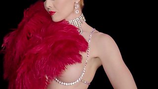 Shining burlesque babe reveals her jugs