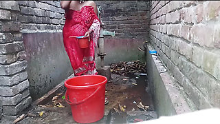 Bangladeshi girl hotestt shower