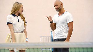 Skinny teen Aubrey Star gets her asshole gapped by pro