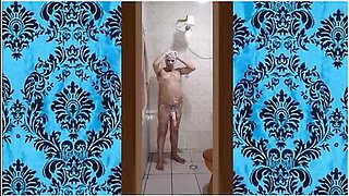 O Meu Banho Gostoso Com o Pau Duro 002