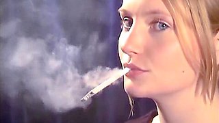 UK BRITISH SMOKING BABES FULL VIDEO VOL 2 - SEXY SMOKING CLASSIC