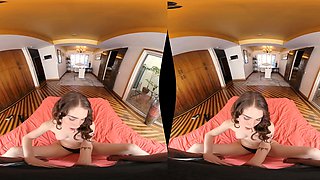 Amateur teen party babes give blowjob and lick pussy