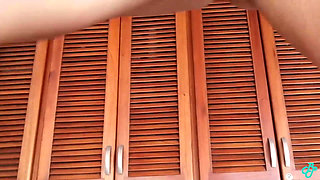 Latex Gloves and Surgical Mask (cum Eating)