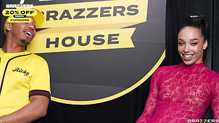 Brazzers House 4: Episode 3.Phoenix Marie, Alexis Tae, Kylie Rocket, CJ Miles Brazzers