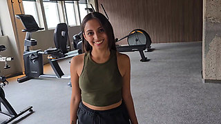 I Helped A Girl At The Gym And I Don't Regret It...