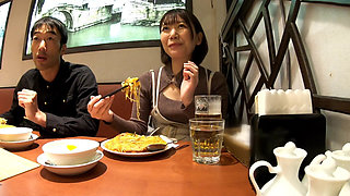 Part 1【wildly Erotic Chinese Dress Cosplay Cafe Waitress】 a Gentle, Shy Beauty with a Panda-like Personality Found in Ueno