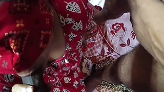 Bengali Boudi - Indian Bengali Housewife Boudi Double Cock Suck