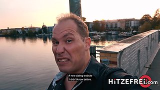 Running from the police, fucking at the hotel - Hitzefrei