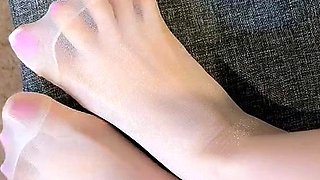 SnowPrincess aka snowpriness OnlyFans - I have to tell you