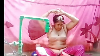 Desi Bhabhi take bathing time