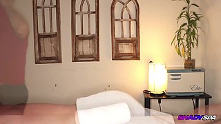 Lewd Ellie Tay mind-blowing xxx clip