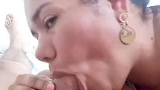 Cute girlfriend sucking rich with very deep throat