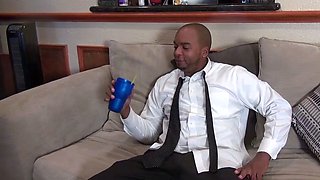 Curvy babe invites black men to shower with her