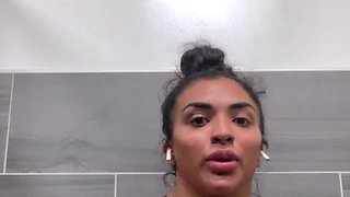 Amateur Cute Teen Girl Plays Anal Solo Cam Free Porn