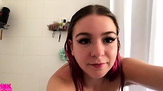 Australian brunette amateurs pussy showering