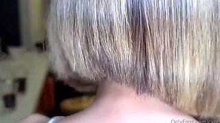 Cyndy_joss Su Vecino La Invita A Pasar Mientras Espera Su