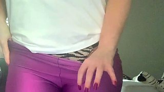 Webcam busty blonde stripped covered by oil anal masturbate