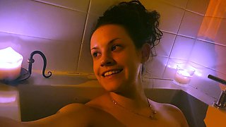 Love Chat Big Boobs Brunette Masturbating For Cam