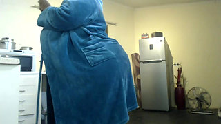 Fat Ass BBW Moaning and Stripteasing at the Kitchen