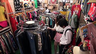 Korean wife on couch Amateur Asian Japanese Korean Webcams