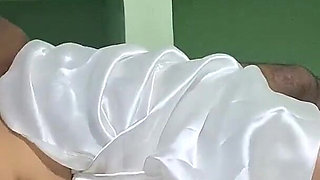 Huge Boobs Hot Indian Aunty Saree Strip Sex
