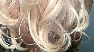 my girlfriend's first body unboxing video