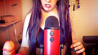 Sensual Mouth Sounds for Beautiful Italian MILF