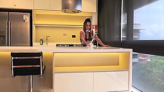 Curvy bubble-butt Colombian stocking-wearing maid Abella Olsen gets fucked