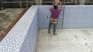 Indian Telugu Romantic Couple Enjoying Sucking Doggy Style Hard-core Fucking In Swimming Pool Telugu-Fuckers