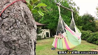 Brazzers - Shes Gonna Squirt - Sneaking into