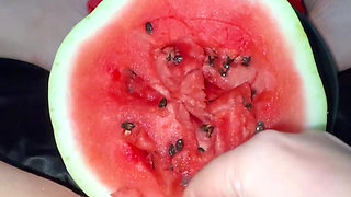 🍉 WATERMELON MULTIPLY HOMEMADE FEMALE ORGASMS- FULL ARAB LONG PORN VIDEO 2025- BEST SAUDI AMATEUR- ARABIAN SNOWWHITE KINKY MAST