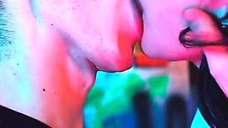 Nath Wolowski E Mon_brule Usam Seus Corpos Como Objetos De Prazer