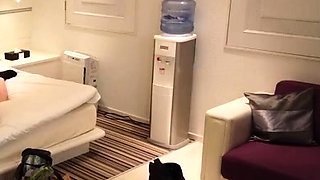 Apartment complex wife in arrears repays the loan by