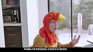 Familystrokes - stepdaddy gets oral on thanksgiving (Brooklyn Chase) (Rosalyn Sphinx)
