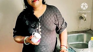 Hot Indian Bhabhi Rough Fuck in Kitchen - Hindi Dirty Talk & Cumshot