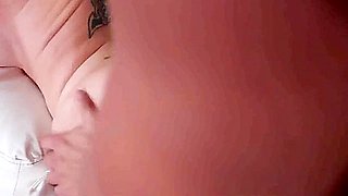 Loves To Fuck A Really Big Cock !