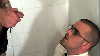 Twink Facial and Piss Shower