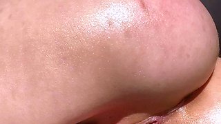 Solo booty assed babe ass toying masturbation in hi def